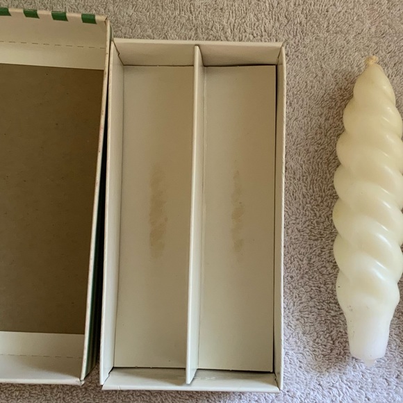 Colonial Candle Company Company, Inc., of Cape Cod Stout Twist 6” - Picture 3 of 4